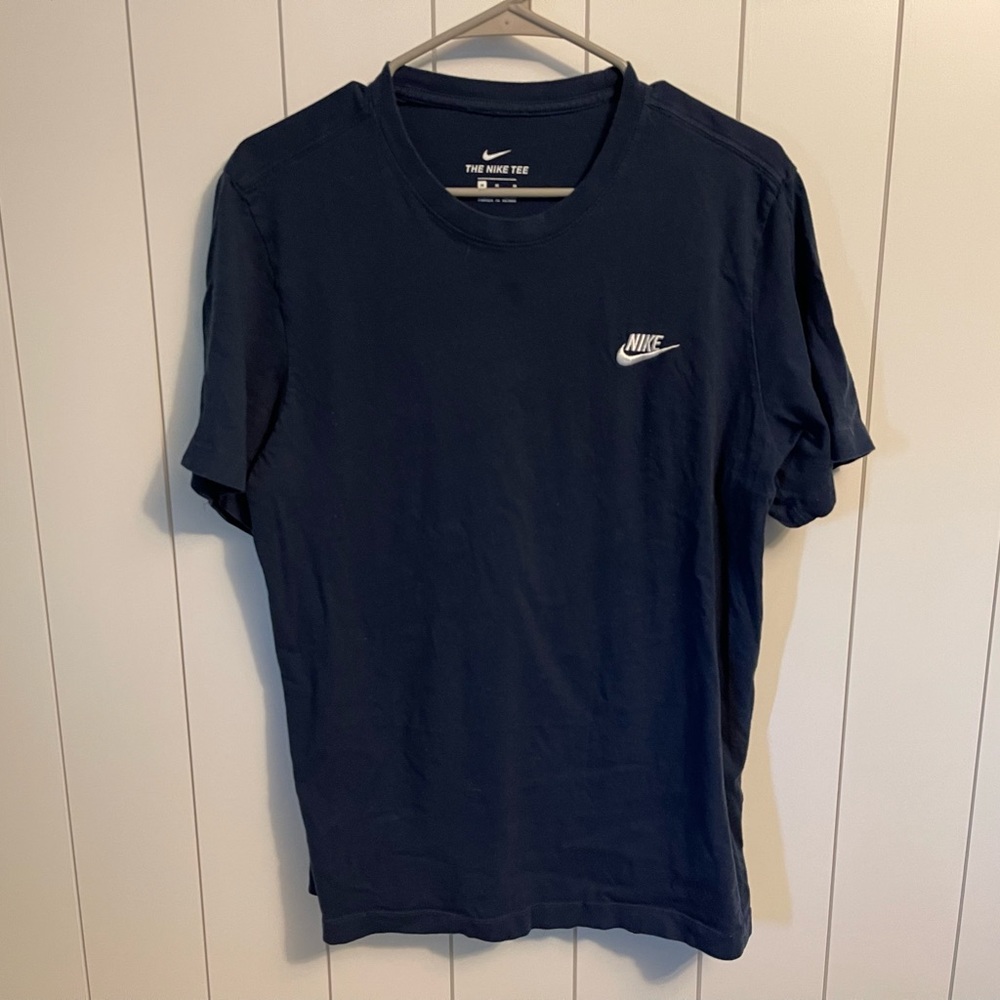 Mens Navy Nike T Shirt